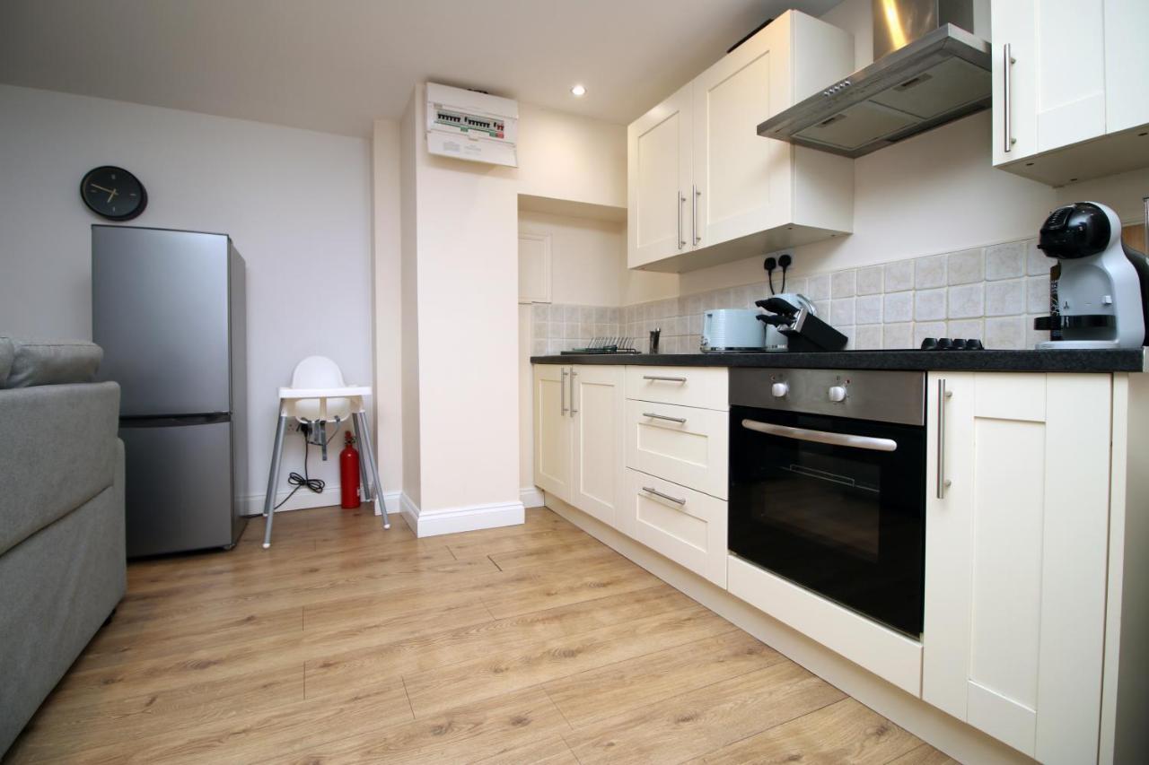 Flat 1 Batheaston By Mia Living Stylish 1 Bedroom Property With Free Parking Exterior photo