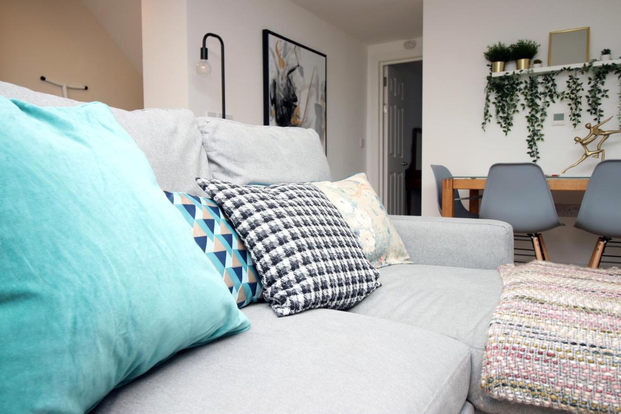 Flat 1 Batheaston By Mia Living Stylish 1 Bedroom Property With Free Parking Exterior photo