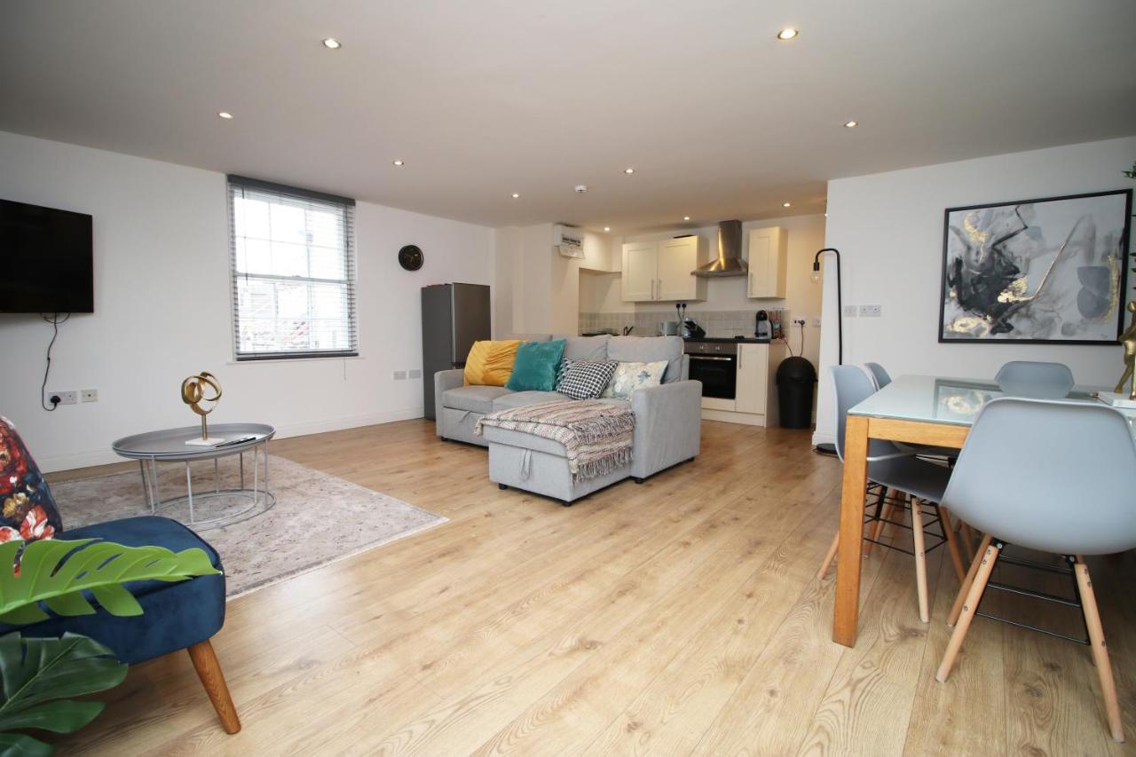 Flat 1 Batheaston By Mia Living Stylish 1 Bedroom Property With Free Parking Exterior photo